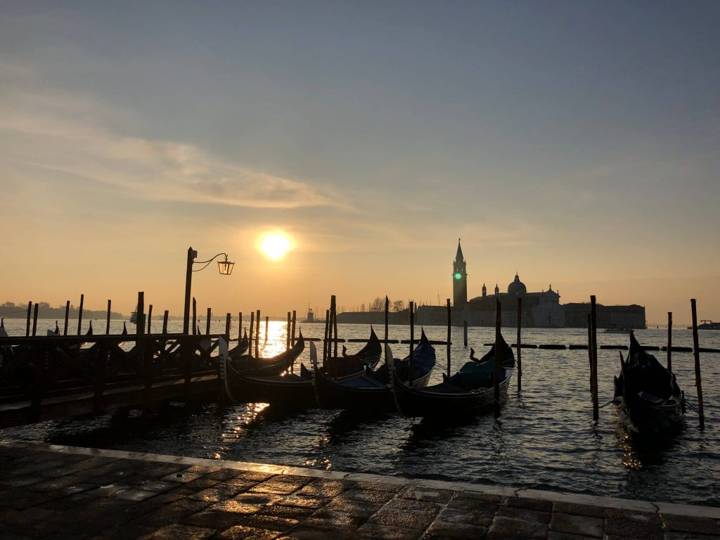 Amanecer san marco Venecia